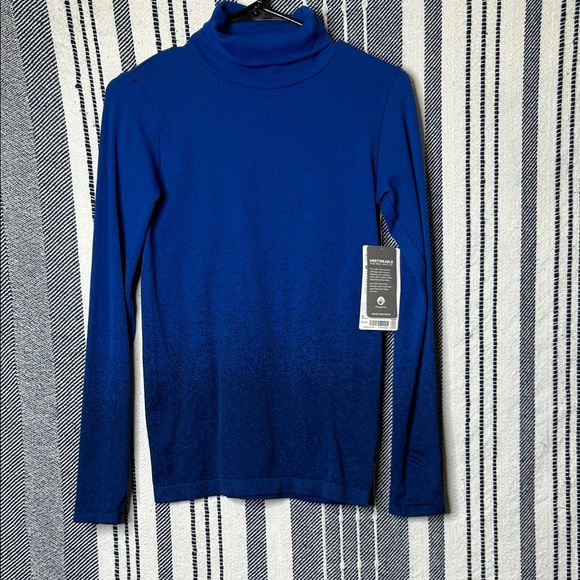 NWT Athleta Flurry Base Layer Fitted Ombré Long Sleeve - Picture 2 of 4